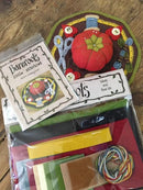 Bareroots Wool Felt Kit - Sewing Piin Cushion Mat