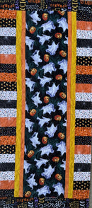 Fab-Focus Ghostly Soiree Tablerunner Kit
