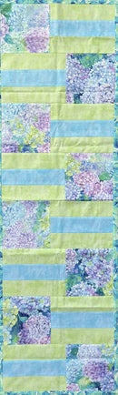 Hydrangea Firecracker Table Runner Kit