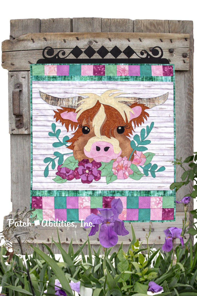 P353 Highland Cow
